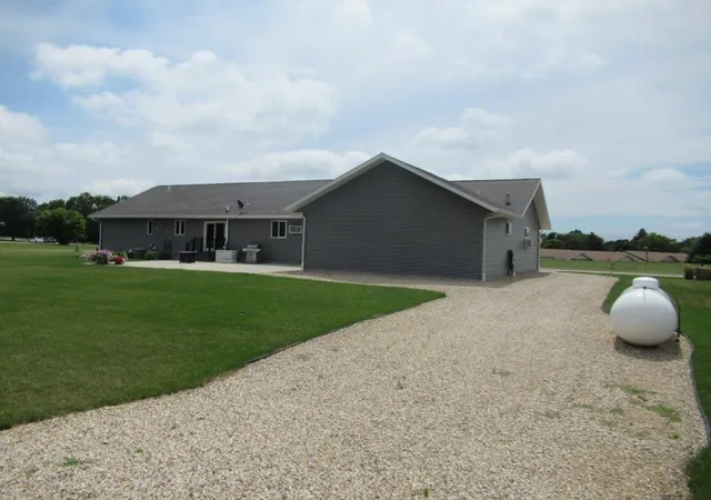 Homes for sale in Edgerton, MN | 510 Hill Crest St, Edgerton, MN 56128 | MLS# 6579906