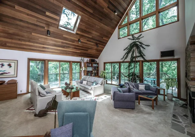 Photo 1 of Single family home for sale at 750 Mohican Ln, Saint Paul, MN 55120 | MLS# 6587474 | Listing updated on 2026-08-12