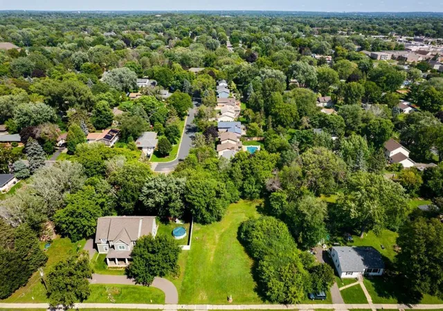 4th image of 1836 Hamline Ave N, Saint Paul, MN 55113 | MLS# 6593775