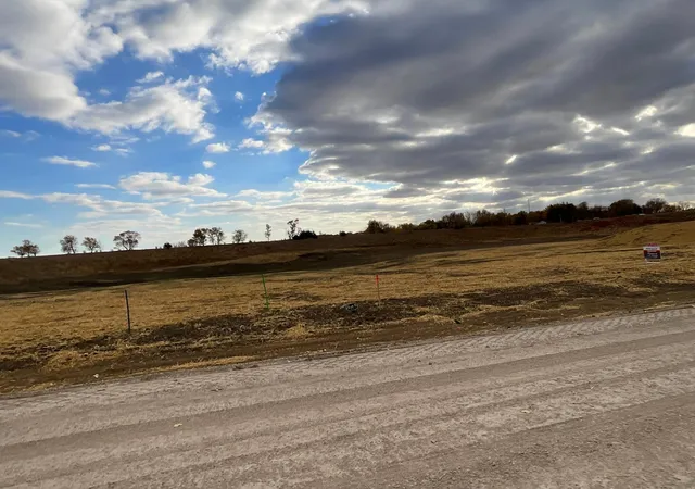 Homes for sale in Windom, MN | 13 Cottonwood Lake Blvd, Windom, MN 56101 | MLS# 6617790