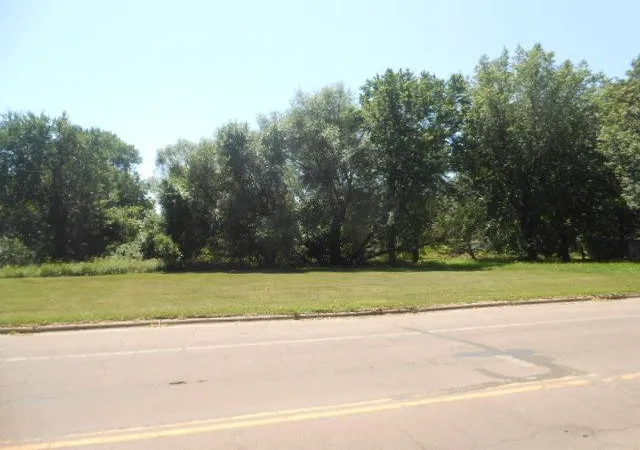 Homes for sale in Windom, MN | 6th Crn 17th St/6th Ave, Windom, MN 56101 | MLS# 6619929