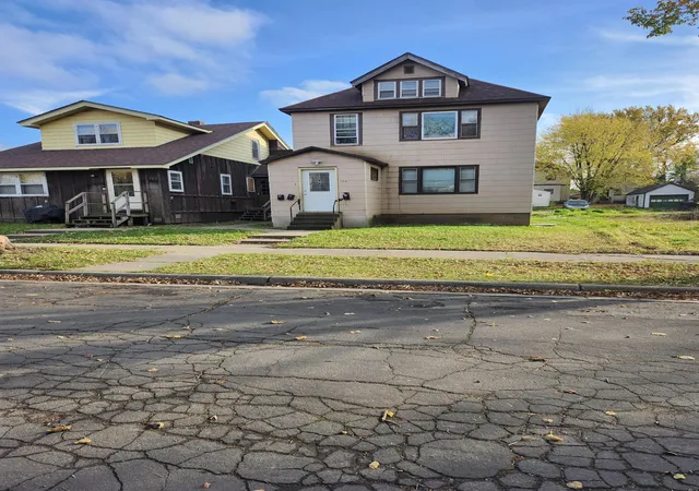 3rd image of 106 6Th St S, Virginia, MN 55792 | MLS# 6621454