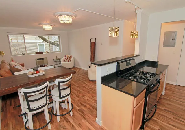 Homes for sale in Minneapolis, MN | 3120 Hennepin Ave #107, Minneapolis, MN 55408 | MLS# 6623146
