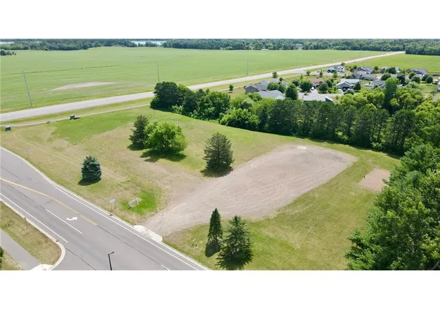 3rd image of 1617 16Th Ave Se, Cambridge, MN 55008 | MLS# 6639243