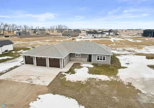 Photo 2 of Single family home for sale at 608 Blaine St N, Colfax, ND 58018 | MLS# 6643103 | Listing updated on 2026-09-12