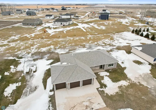Homes for sale in Colfax, ND | 608 Blaine St N, Colfax, ND 58018 | MLS# 6643103