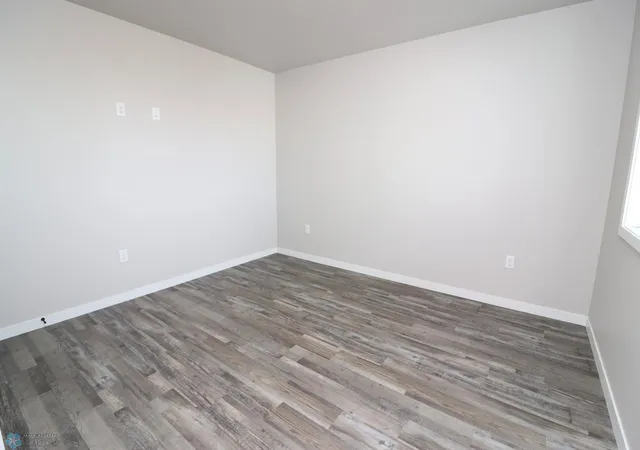 Photo 4 of Sale Pending at 1390 Prairie Ln, Wahpeton, ND 58075 | MLS# 6646777 | Listing updated on 2026-07-22