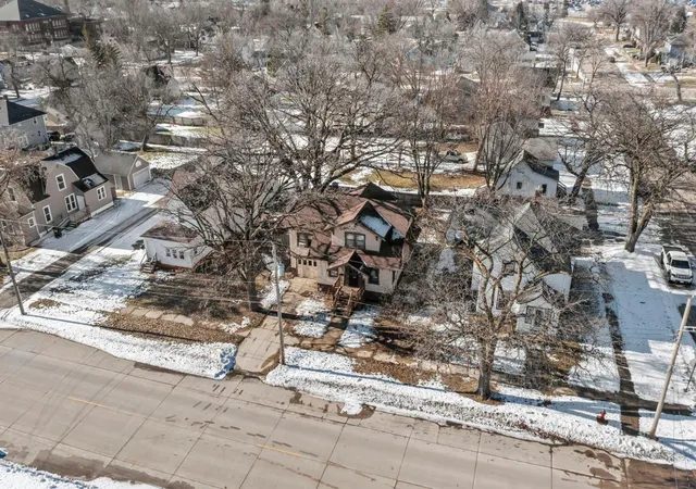19th image of 709 10th St Ne, Austin, MN 55912 | MLS# 6648336