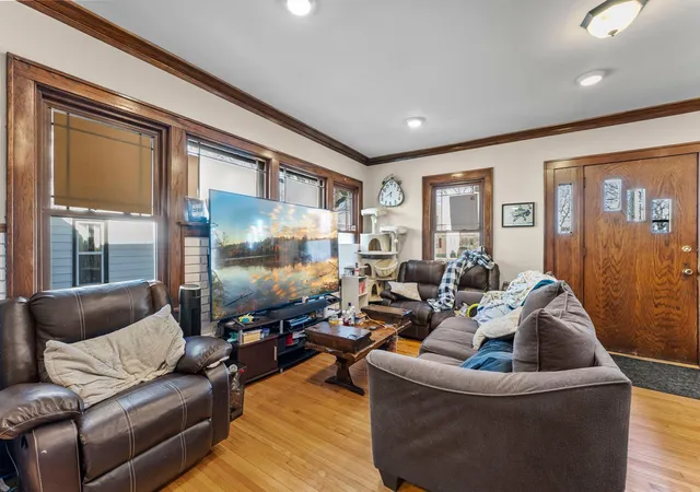 3rd image of 709 10Th St Ne, Austin, MN 55912 | MLS# 6648336