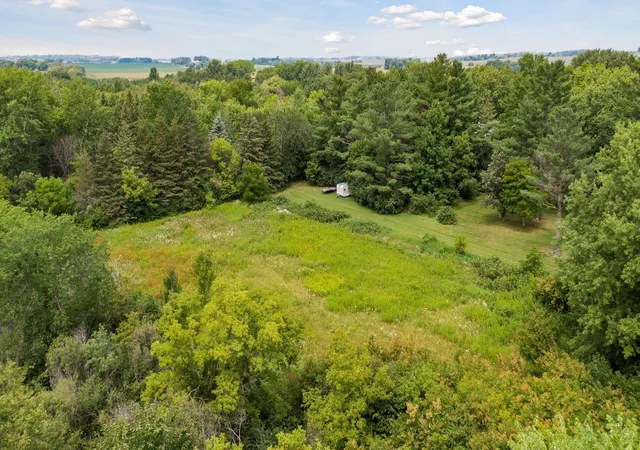 4th image of 1239 Newton St, Baldwin, WI 54002 | MLS# 6654032
