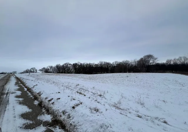 3rd image of 27021 River View Ct, Red Wing, MN 55066 | MLS# 6654816