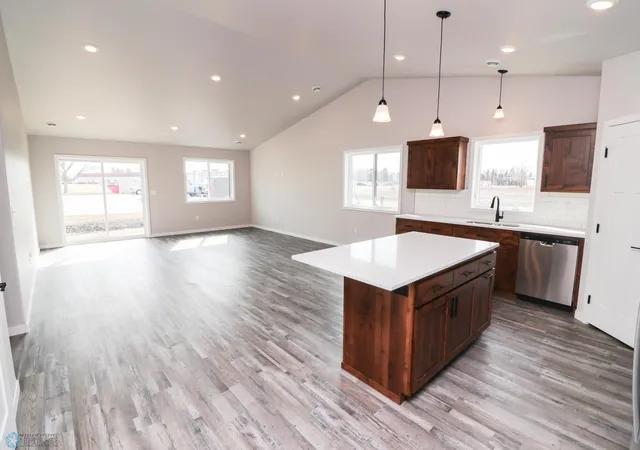 Photo 3 of Townhouse for sale at 1394 Prairie Ln, Wahpeton, ND 58075 | MLS# 6658789 | Listing updated on 2026-09-09