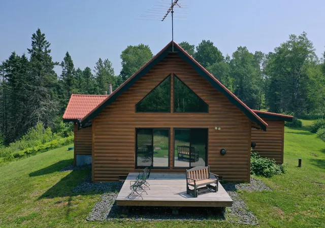 2nd image of 3437 Blueberry Hill Rd, Two Harbors, MN 55616 | MLS# 6670887