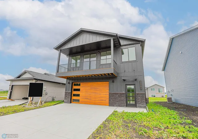 1st image of 6582 68th St S, Horace, ND 58047 | MLS# 6672337