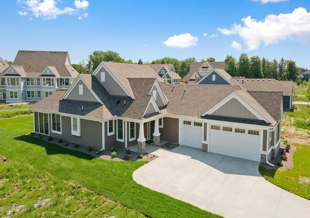 Photo 1 of Single family home for sale at 116 Spring Farm Rd, Saint Paul, MN 55127 | MLS# 6673475 | Listing updated on 2026-09-29
