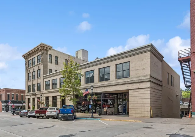 2nd image of 222 Bush St #404, Red Wing, MN 55066 | MLS# 6678780