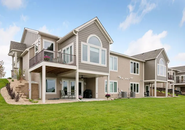 Photo 3 of Sale Pending at 4553 Tovero Trl, Hamel, MN 55340 | MLS# 6681724 | Listing updated on 2026-08-03