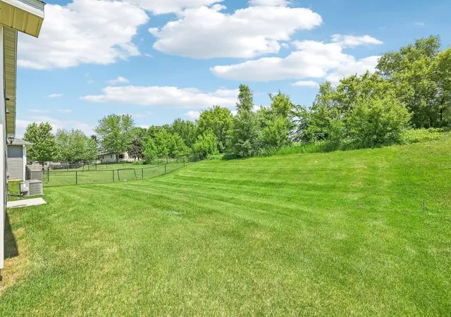 4th image of 311 Florence Ave S, Annandale, MN 55302 | MLS# 6682901