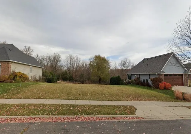 Homes for sale in Saint Cloud, MN | 1515 Highland Trl, Saint Cloud, MN 56301 | MLS# 6683756