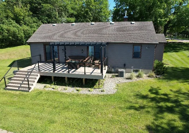 5th image of 616 E Lake Cowdry Rd Nw, Alexandria, MN 56308 | MLS# 6689599