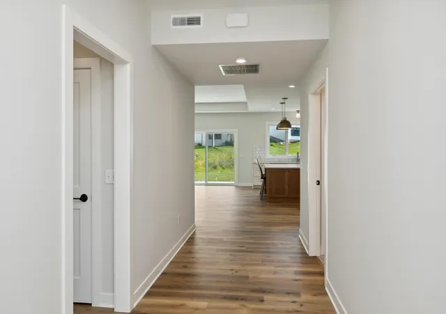 Photo 4 of Single family home for sale at 704 Kraewood Dr, Northfield, MN 55057 | MLS# 6689883 | Listing updated on 2026-05-27