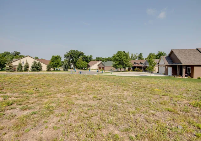 3rd image of 1209 Oak Pond Dr, Sartell, MN 56377 | MLS# 6691683
