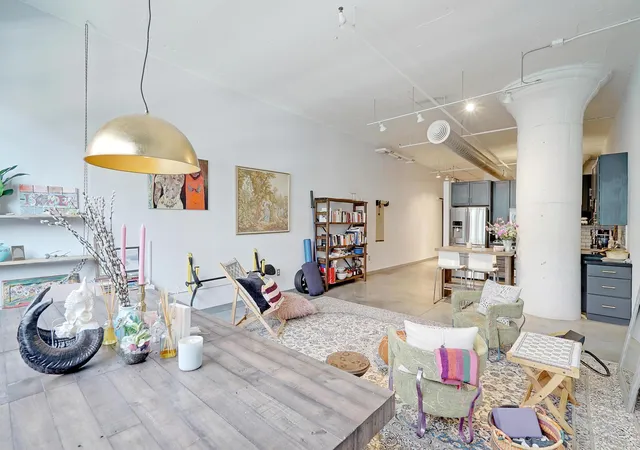 5th image of 250 Park Ave #305, Minneapolis, MN 55415 | MLS# 6696121