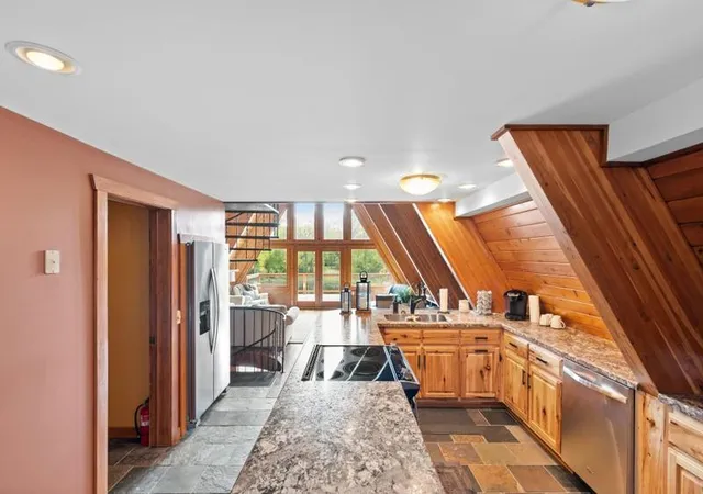 5th image of 1323 230Th Ave, Fairmont, MN 56031 | MLS# 6704781