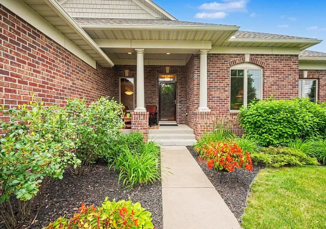 Photo 1 of Single family home for sale at 63 E Canyon Dr, Hudson, WI 54016 | MLS# 6705808 | Listing updated on 2026-10-23