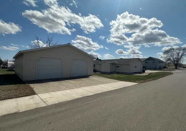 Photo 3 of Single family home for sale at 701 3rd St, Barrett, MN 56311 | MLS# 6708275 | Listing updated on 2026-08-18