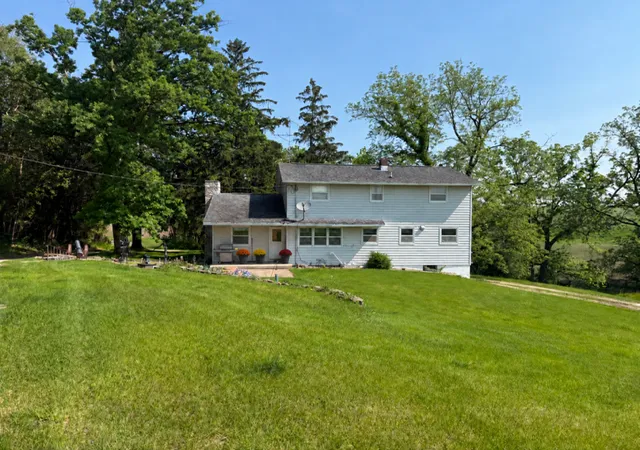 Photo 1 of Single family home for sale at 15497 Meiners Rd, Caledonia, MN 55921 | MLS# 6711273 | Listing updated on 2026-10-28