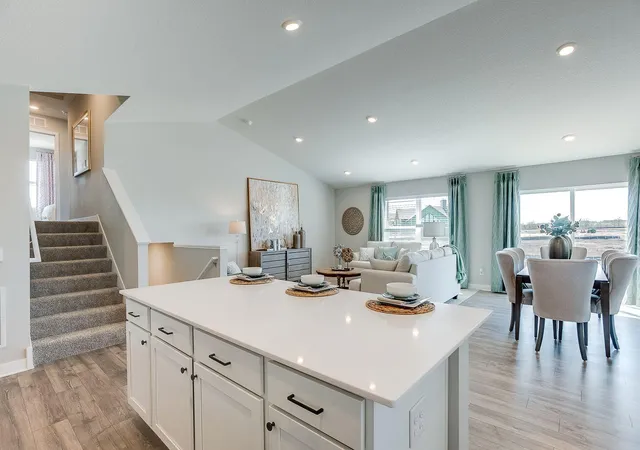 5th image of 17232 Durham Dr, Lakeville, MN 55044 | MLS# 6711500