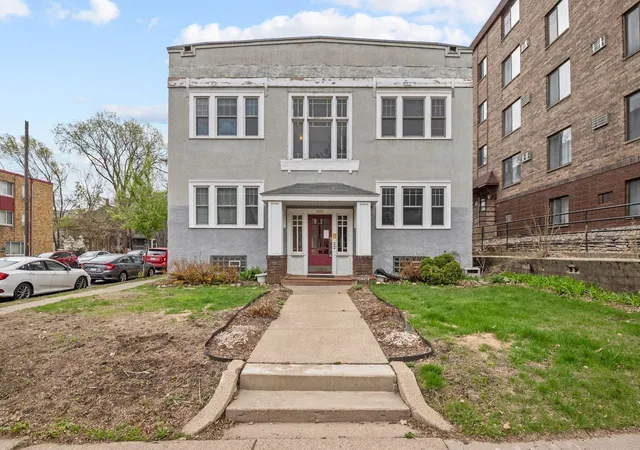 Listing Photo 1 - Condo for sale in building located at 3501 Dupont Ave S, Minneapolis, MN 55408 - Unit #3