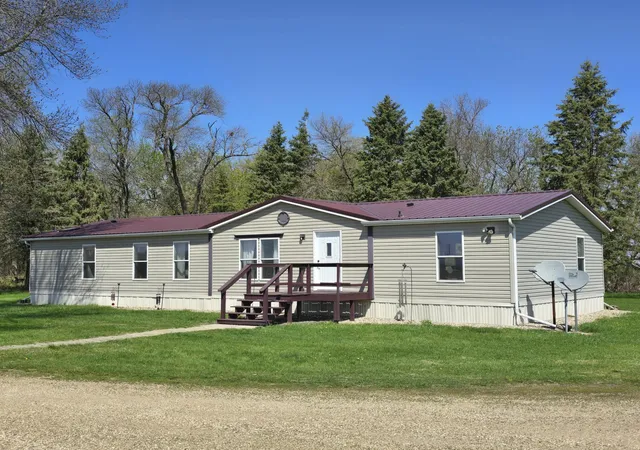 Homes for sale in Heron Lake, MN | 88700 388th Ave, Heron Lake, MN 56137 | MLS# 6717864