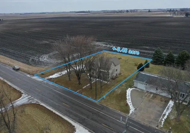 Homes for sale in Renville, MN | 807 County Road 6, Renville, MN 56284 | MLS# 6720071