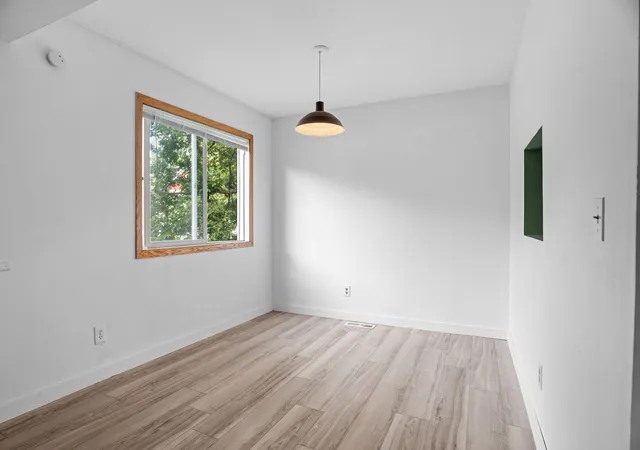 Homes for sale in Minneapolis, MN | 1040 13Th Ave Se, Minneapolis, MN 55414 | MLS# 6722031