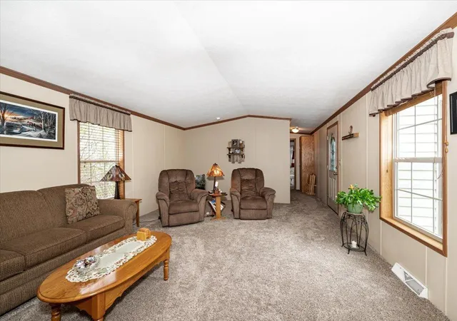 Homes for sale in Duluth, MN | 29 Burger Dr, Duluth, MN 55808 | MLS# 6724182
