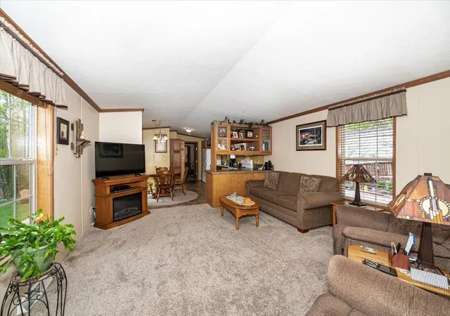 Homes for sale in Duluth, MN | 29 Burger Dr, Duluth, MN 55808 | MLS# 6724182