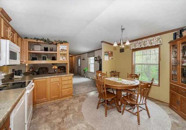 Homes for sale in Duluth, MN | 29 Burger Dr, Duluth, MN 55808 | MLS# 6724182