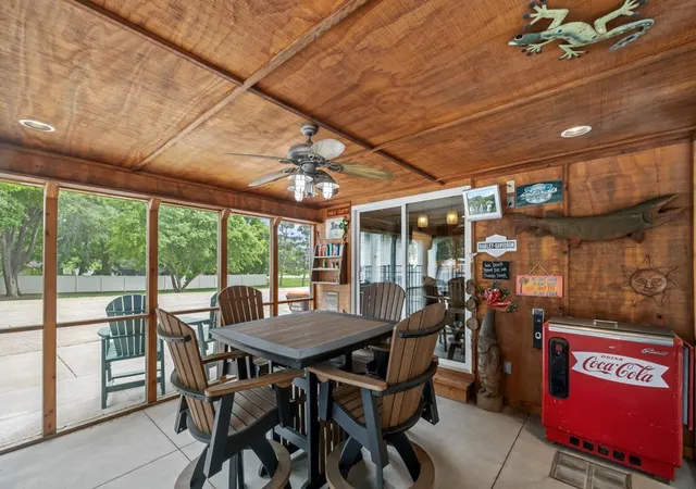 Photo 4 of Single family home for sale at 2511 Carver Ave E, Saint Paul, MN 55119 | MLS# 6724602 | Listing updated on 2026-08-25