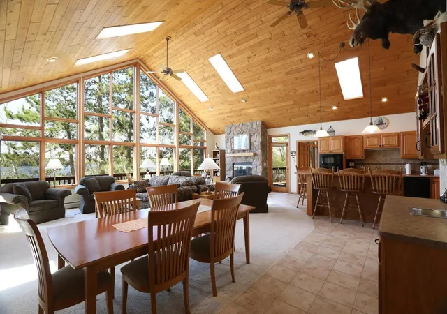 5th image of 1880 Everett Rd S, Tower, MN 55790 | MLS# 6725663