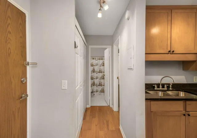 4th image of 3018 Aldrich Ave S, Minneapolis, MN 55408