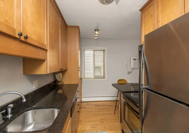 5th image of 3018 Aldrich Ave S, Minneapolis, MN 55408