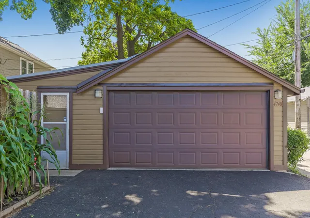 Photo 3 of Sale Pending at 4748 Bloomington Ave, Minneapolis, MN 55407 | MLS# 6727376 | Listing updated on 2026-09-15