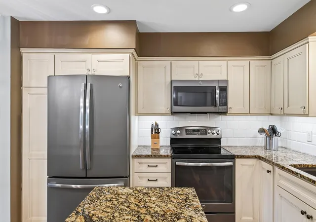 Photo 3 of Sale Pending at 6227 Annapolis Ln N, Maple Grove, MN 55311 | MLS# 6729860 | Listing updated on 2026-09-04