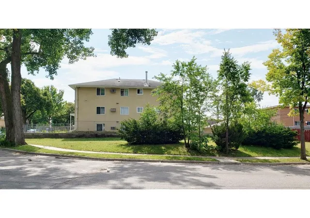 3rd image of 5735 Sander Dr, Minneapolis, MN 55417 | MLS# 6730413