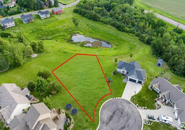 Homes for sale in Le Sueur, MN | 104 Spruce Ct, Le Sueur, MN 56058 | MLS# 6735790