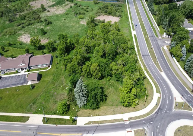 5th image of 3305 Cooper Ave S, Saint Cloud, MN 56301 | MLS# 6737311