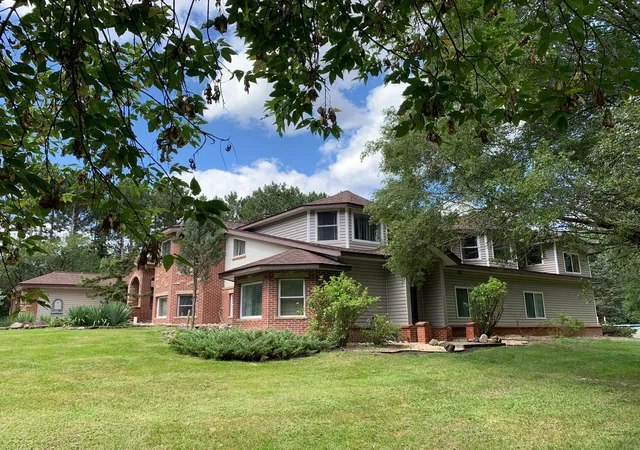 Photo 1 of Single family home for sale at 3901 125th Avenue Ne, Blaine, MN 55449 | MLS# 6739469 | Listing updated on 2026-08-27