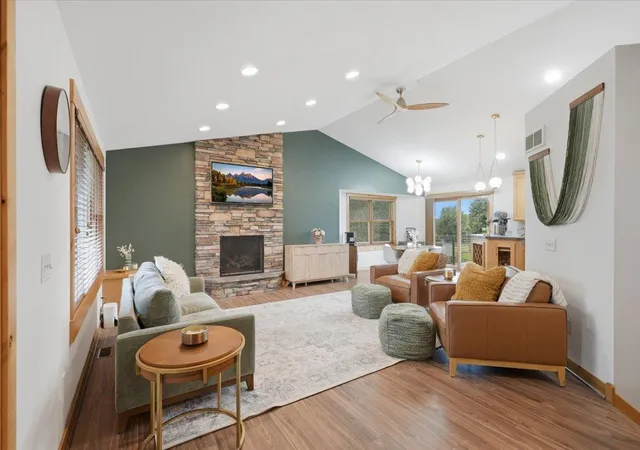 Homes for sale in River Falls, WI | 1647 Valley Quail Dr, River Falls, WI 54022 | MLS# 6743855